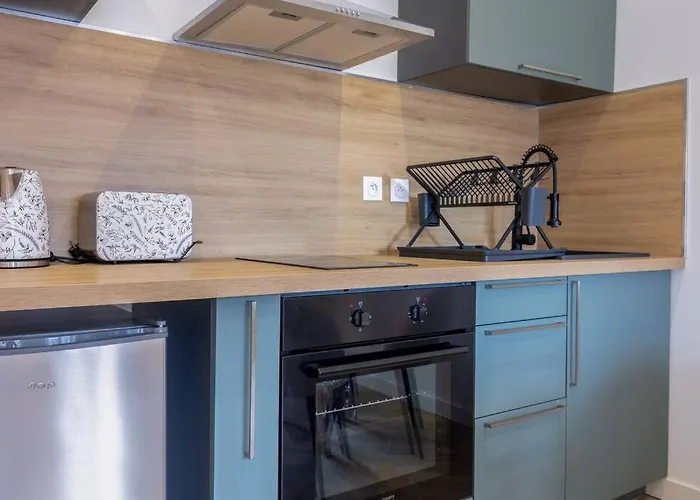 La D'orbigny En Hyper Centre * Ла-Рошель